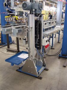 Electromechanical control lift /descender single column