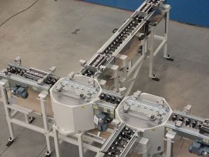 Rotating table with electromechanical control